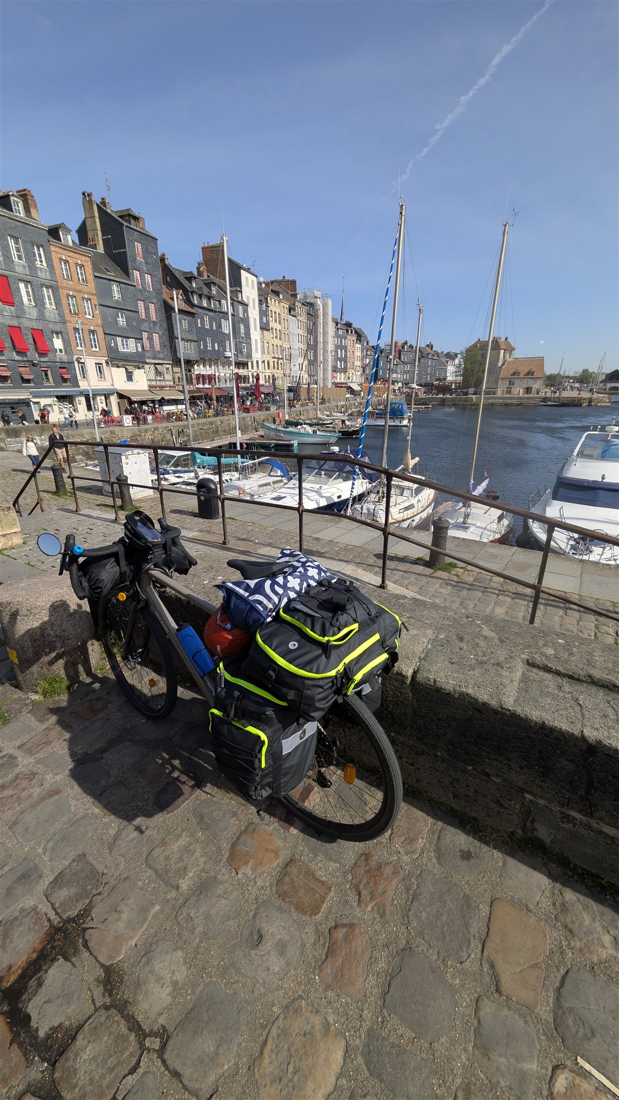 Vélo TourData sur la côte normande à Honfleur